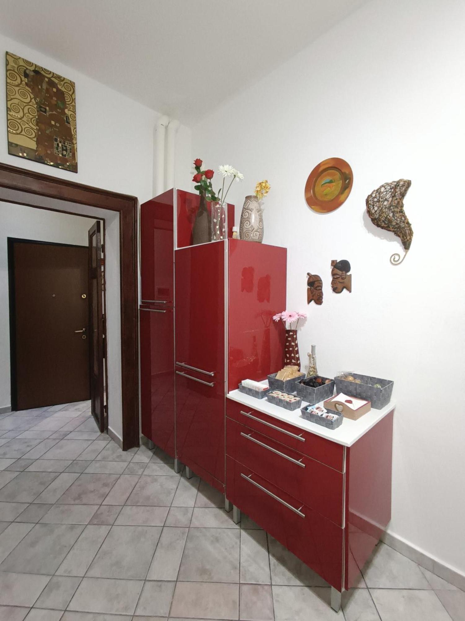 Casa Vacanze Completa Di Tutto E Anche Di Piu Ліворно Екстер'єр фото