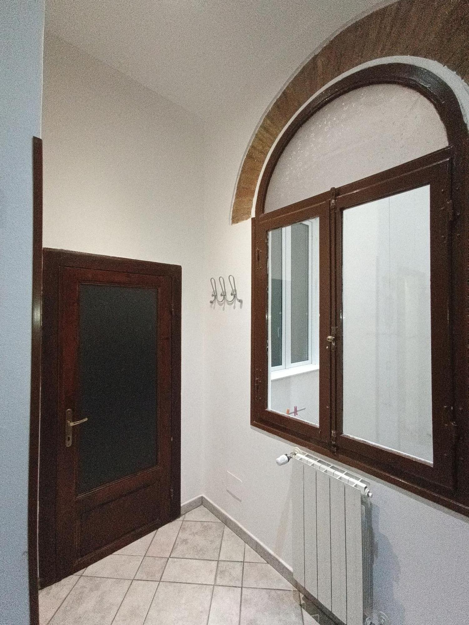 Casa Vacanze Completa Di Tutto E Anche Di Piu Ліворно Екстер'єр фото